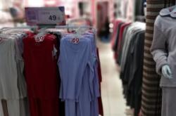 赤峰商場(chǎng)廣場(chǎng)電話號(hào)碼查詢是多少