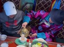 赤峰市蒙古蒼狼餐廳電話號碼