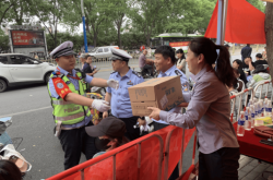 赤峰霸道修車電話號(hào)碼多少號(hào)