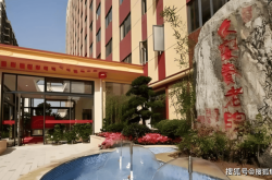 赤峰奧峰床墊廠地址電話號碼