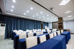 赤峰摩爾城餐飲店電話號(hào)碼