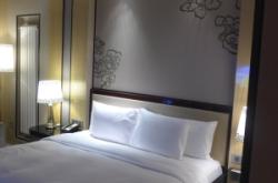 赤峰萬悅城賓館電話號碼多少