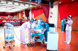 赤峰產(chǎn)婦接送電話地址查詢(xún)最新