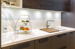 赤峰柜門廠家電話號(hào)碼查詢