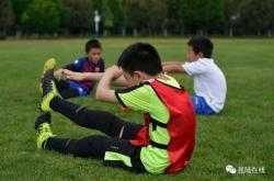 赤峰足球青訓(xùn)招生電話號(hào)碼是多少