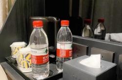 赤峰王者酒吧電話號(hào)碼查詢