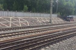 鞍山到赤峰專車電話多少號