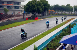 春風(fēng)騎行學(xué)院