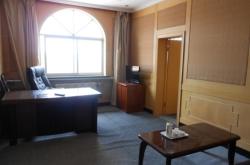 赤峰圍場(chǎng)糧貿(mào)公司電話地址是多少