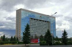 赤峰713部隊(duì)的電話號(hào)是多少