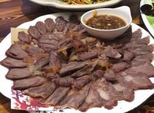 赤峰蕎麥皮蒸餃店電話號碼