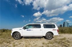 赤峰專修猛禽電話多少啊