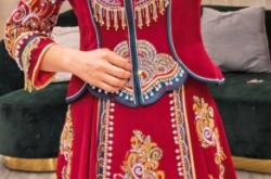 赤峰秀禾禮服租賃電話地址查詢