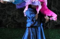 赤峰愛樂舞蹈培訓(xùn)機(jī)構(gòu)電話號碼