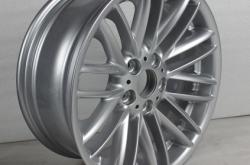 赤峰拆車輪轂電話號(hào)碼查詢