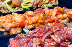 赤峰公園旁燒烤店電話號(hào)碼