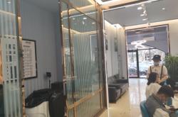 赤峰發(fā)型設計搭配店電話地址