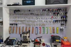 赤峰皮革翻新師傅電話號(hào)碼查詢