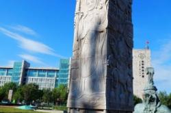 赤峰雕塑翻新廠家電話號(hào)碼