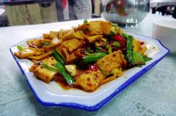 赤峰賣豆腐渣的電話號(hào)碼