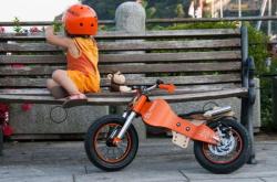 赤峰維修平衡車店地址電話號(hào)碼