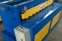 赤峰臥式剪板機(jī)廠家電話號(hào)碼