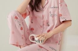 赤峰睡衣店櫥窗電話號(hào)碼是多少