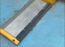 赤峰大型車位鎖車門電話號(hào)碼