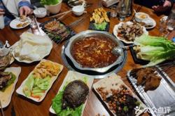 赤峰燒烤小甲魚店電話地址查詢