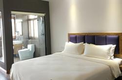 赤峰新昆侖酒店預(yù)訂電話號(hào)碼