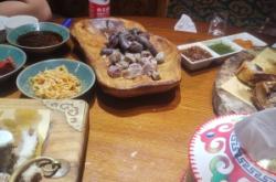 赤峰航安附近飯店電話多少號(hào)