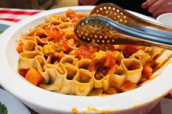 赤峰莜面村飯店地址電話號碼