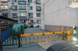 赤峰伸縮門家用廠家電話號碼