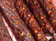 赤峰當(dāng)?shù)刭u紙箱電話號碼是多少