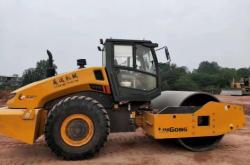 赤峰市壓路機出租電話號碼