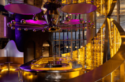 赤峰市星際酒吧電話地址查詢