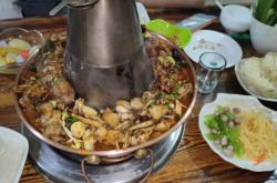 赤峰二道街牛蛙火鍋電話號碼