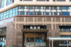 赤峰墻壁翻新電話地址是多少號(hào)