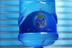 赤峰做礦泉水的公司電話號碼