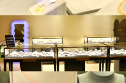 赤峰艾莎珠寶店電話號碼