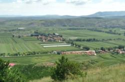 赤峰牛家營子山莊電話地址查詢