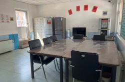 赤峰悍馬出租電話地址查詢號碼