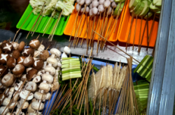 赤峰麗娜燒烤地址電話查詢號碼