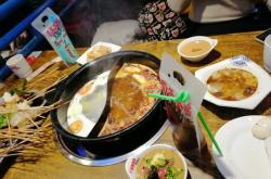 赤峰振興小區(qū)涮串店電話號(hào)碼