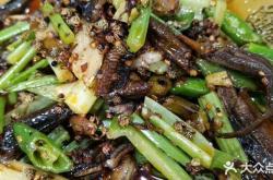 赤峰美食小鎮(zhèn)電話多少號(hào)啊