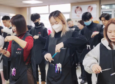 赤峰上門化妝造型電話是多少號(hào)