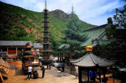 香山寺赤峰幾點(diǎn)關(guān)門啊電話號碼