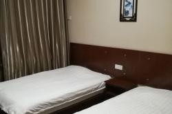 赤峰火車站南站旅社電話號(hào)碼