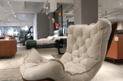 赤峰帝豪奢品館地址電話號碼