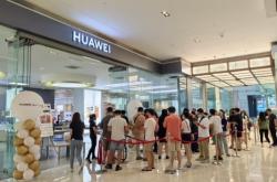 赤峰華為線下門(mén)店電話號(hào)碼查詢